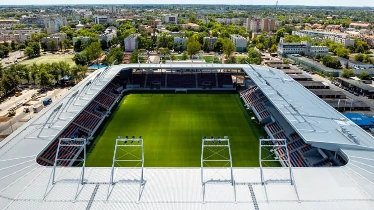 Öngólok és fordulatok a Nyíregyháza NB I-es stadionavatóján