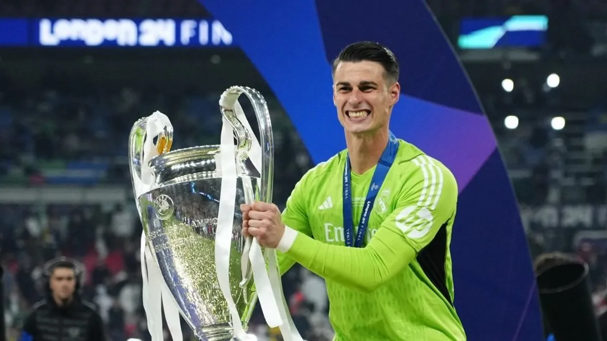A Real Madridtól igazolt BL-győztes spanyol válogatott focistát Kerkez Milos csapata