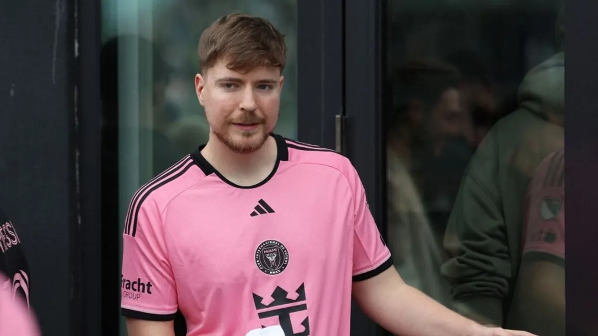 Botrányba keveredett a világ leghíresebb youtubere a legújabb műsora miatt