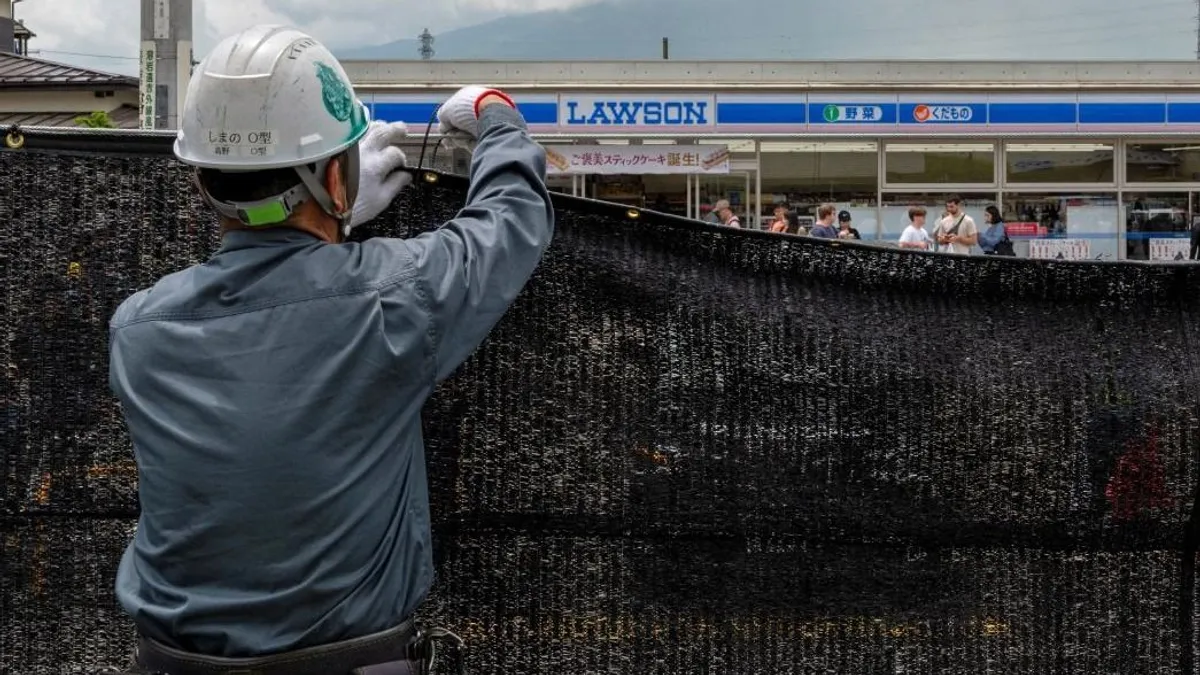 Lebontották a világ leghíresebb paravánját Japánban
