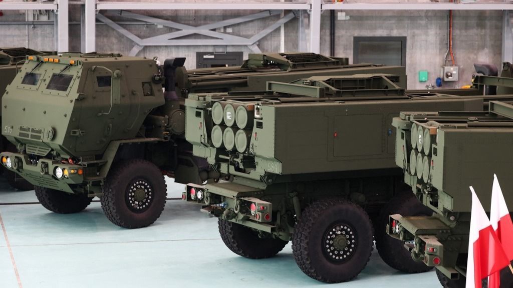 HIMARS rocket launchers delivered to Poland