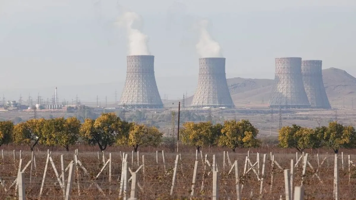 Villámcsapás érte az örmény atomerőművet