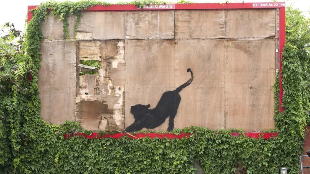 Sixth Banksy artwork appears in London