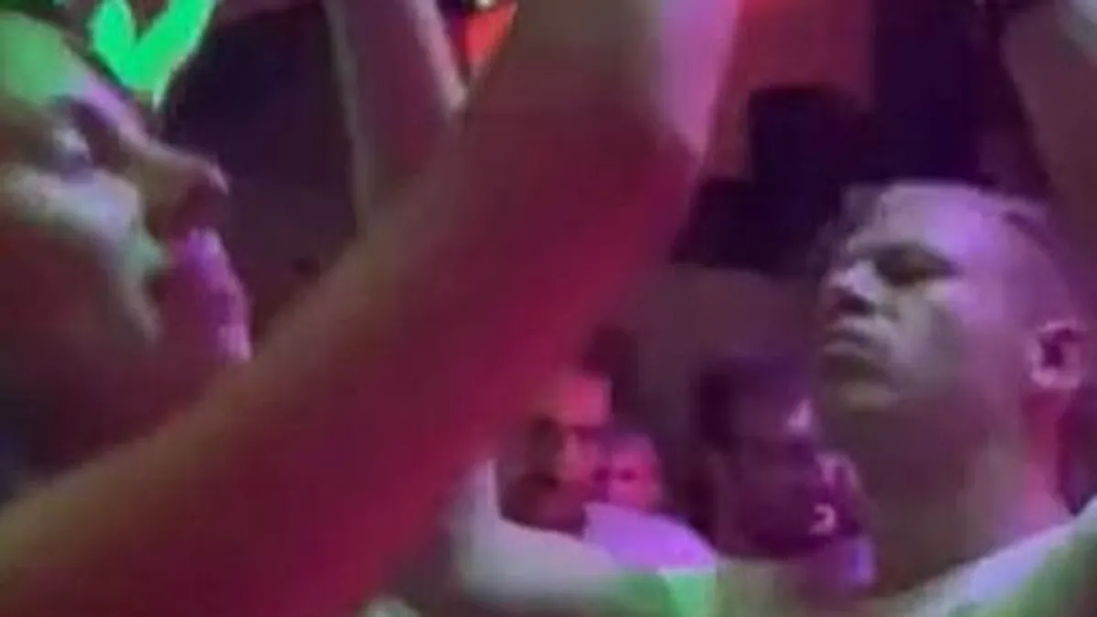 Magyar Péter korábban megszüntette volna a mentelmi jogot