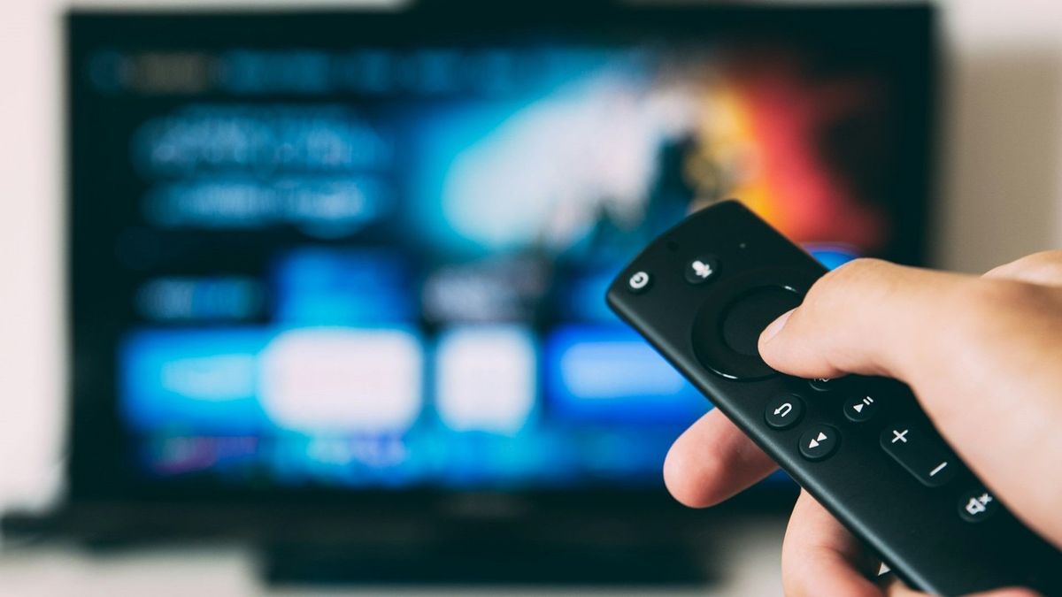 okostévé távirányító tévézés remote control streaming android okostévé biztonsági kockázat