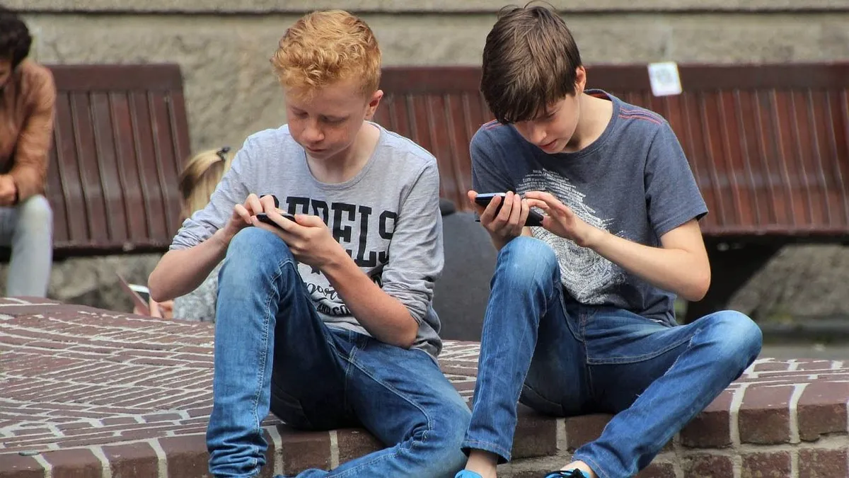 A telefonfüggőség lehet az új népbetegség, ha nem vigyázunk