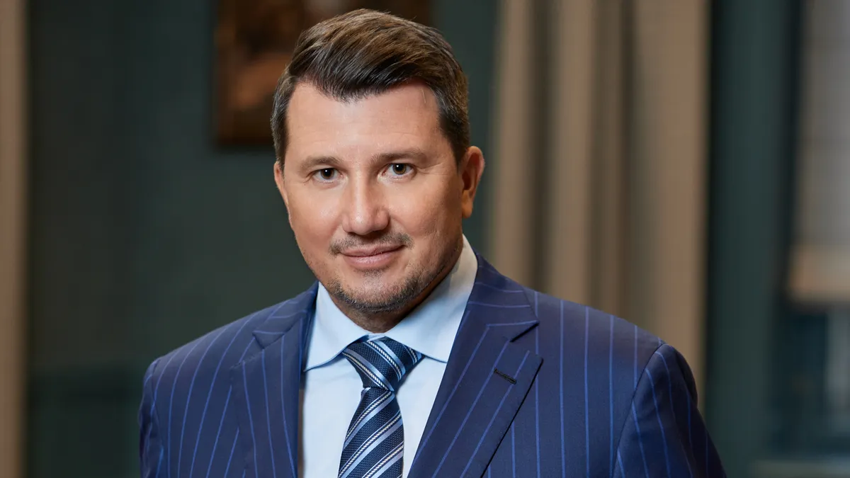 Az MBH Bank elnök-vezérigazgatóját, Barna Zsoltot a Magyar Érdemrend parancsnoki keresztjével tüntették ki