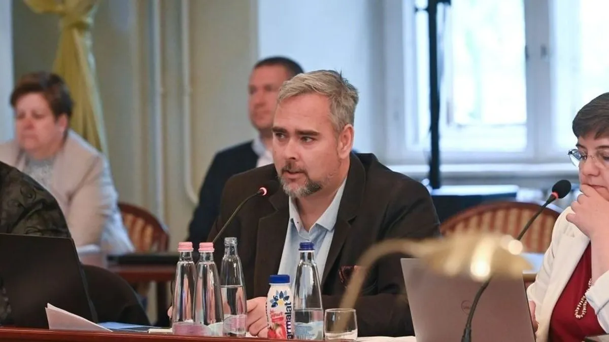 A Momentum nem Gyurcsányékat hibáztatja az óbudai korrupciós botrány miatt