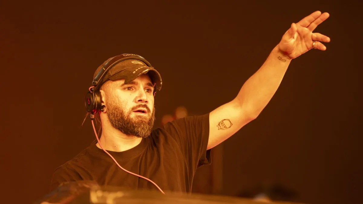 Dühös britek, vidám magyarok vagy Skrillex: Mit nézzünk a Sziget utolsó napján?