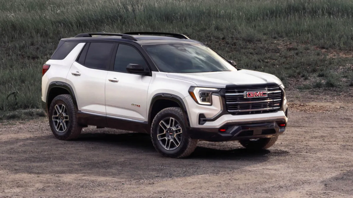 Nagy pickupokat utánoz a GMC kompakt SUV-je