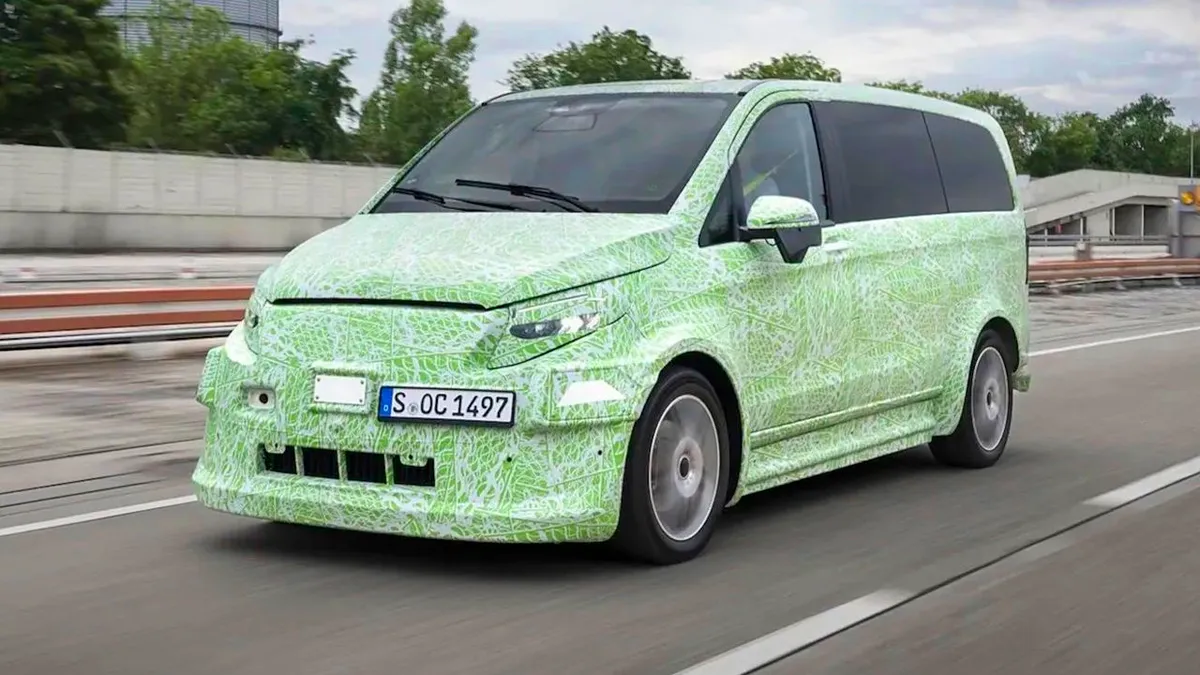 Teljesen átalakítja könnyű haszonjármű-kínálatát a Mercedes-Benz