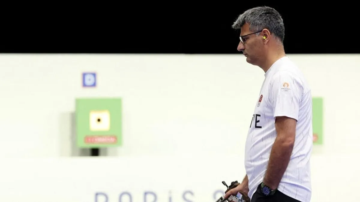 Azonnal mémmé vált az 51 éves sportoló, aki profi felszerelés nélkül nyert ezüstérmet az olimpián - videó