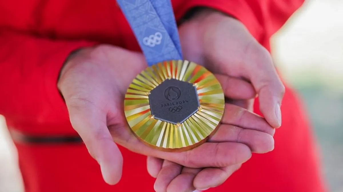 Panaszkodnak a sportolók, napok alatt fényüket vesztették a párizsi olimpián nyert érmeik