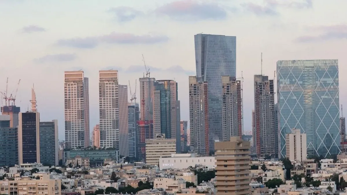 Tel-Avivot bombázzák az arab terroristák