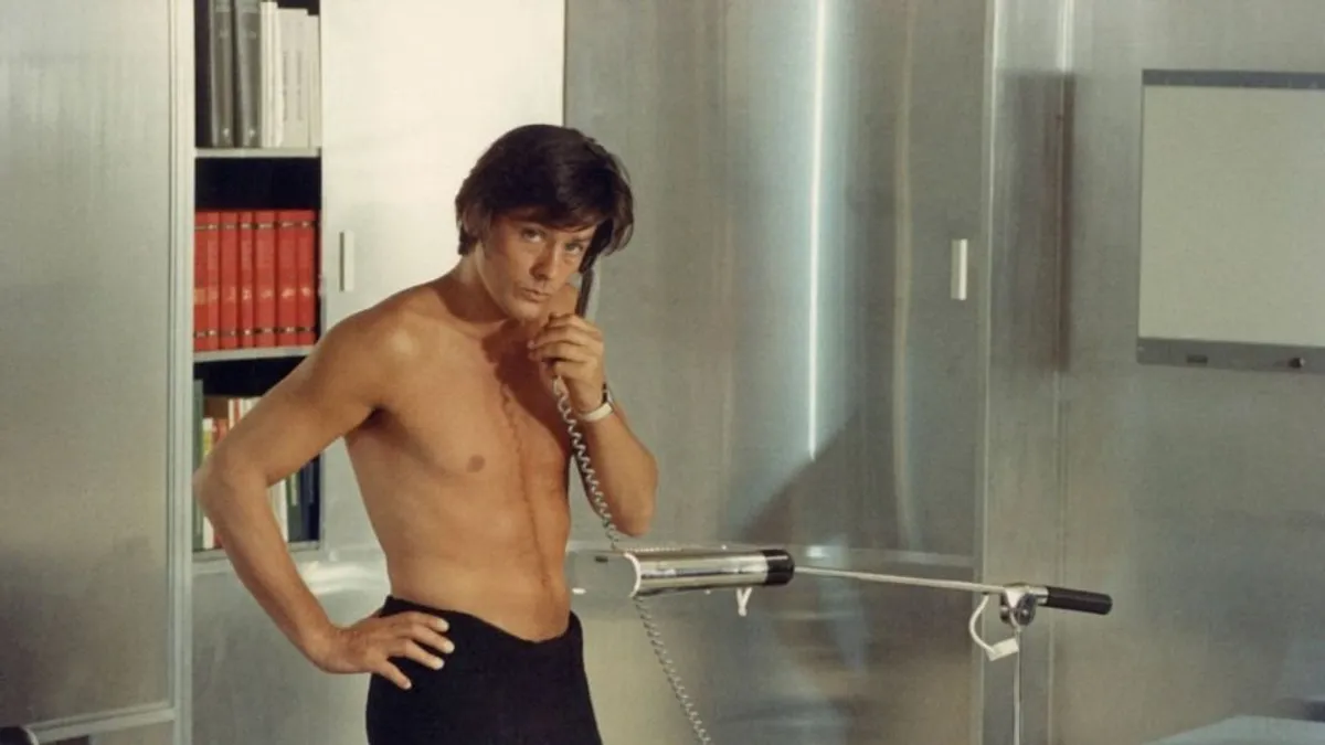 Ki is volt valójában Alain Delon?