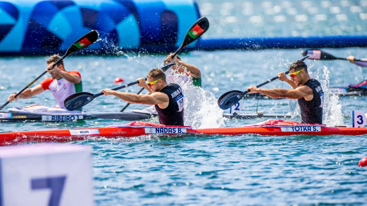 Nézze meg az olimpiai ezüstérmes férfi kajak kettes brutális hajráját - videó