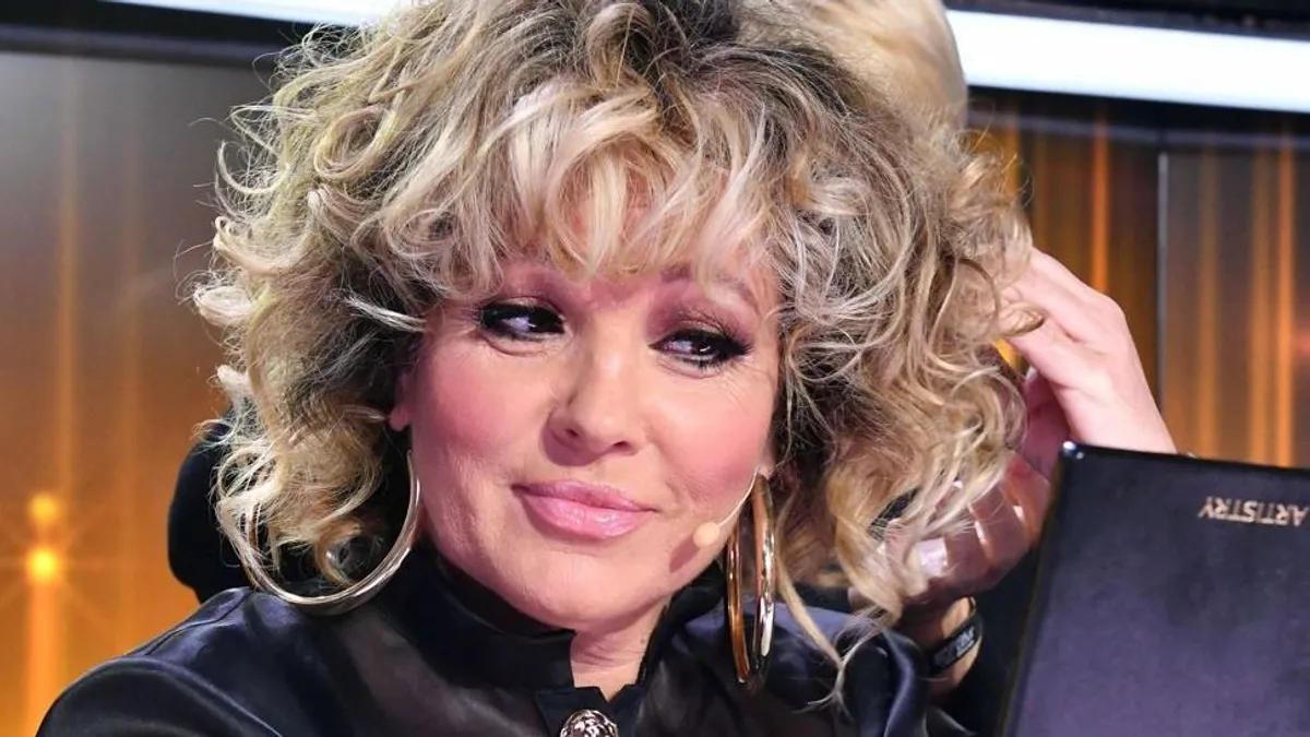 Liptai Claudia visszatért, meghalt a kétszeres Oscar-díjas színésznő
