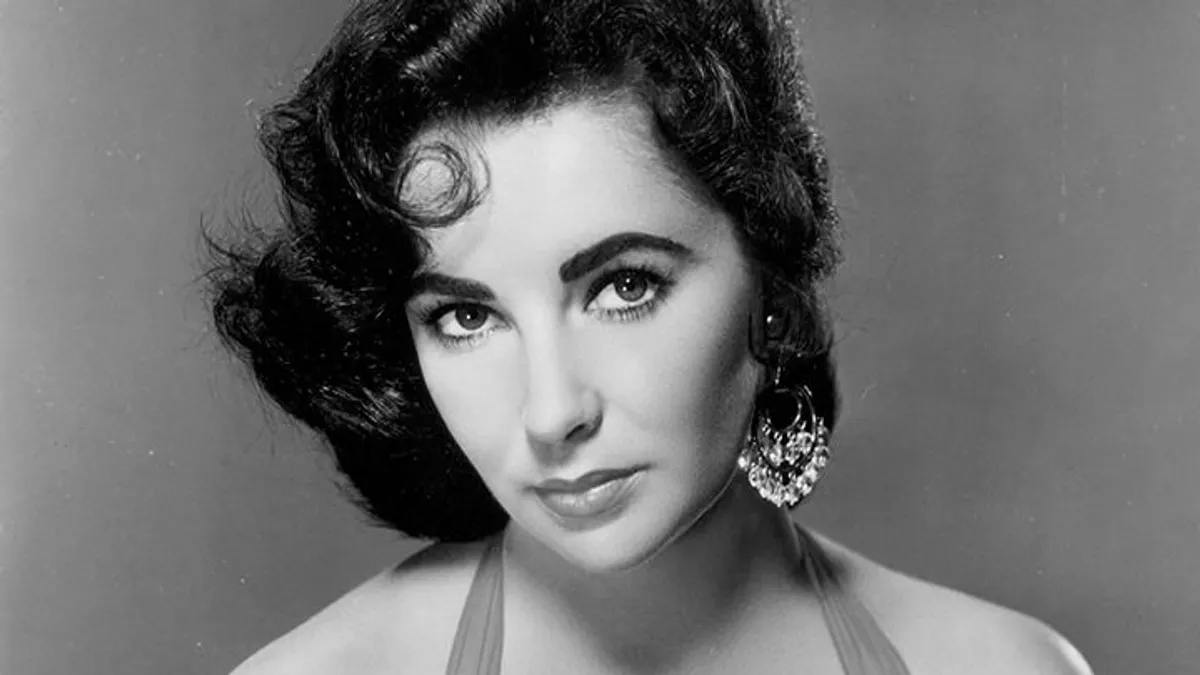 Elizabeth Taylor titkolta erőszakos vetélését