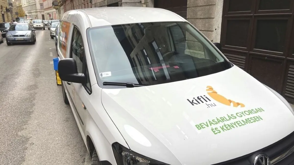 Nagy bejelentést tett a Kifli.hu a betétdíjas flakonokról