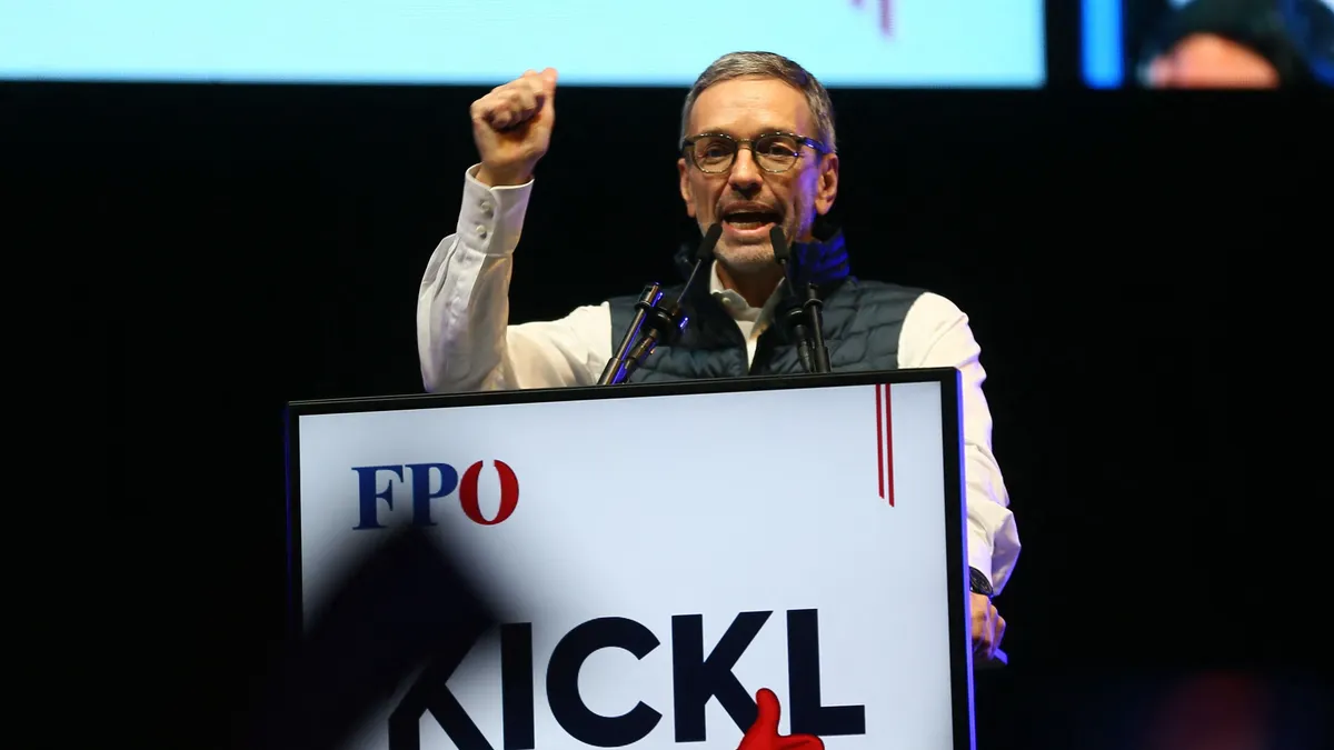 Osztrák választás: nyert Orbán Viktor szövetségese