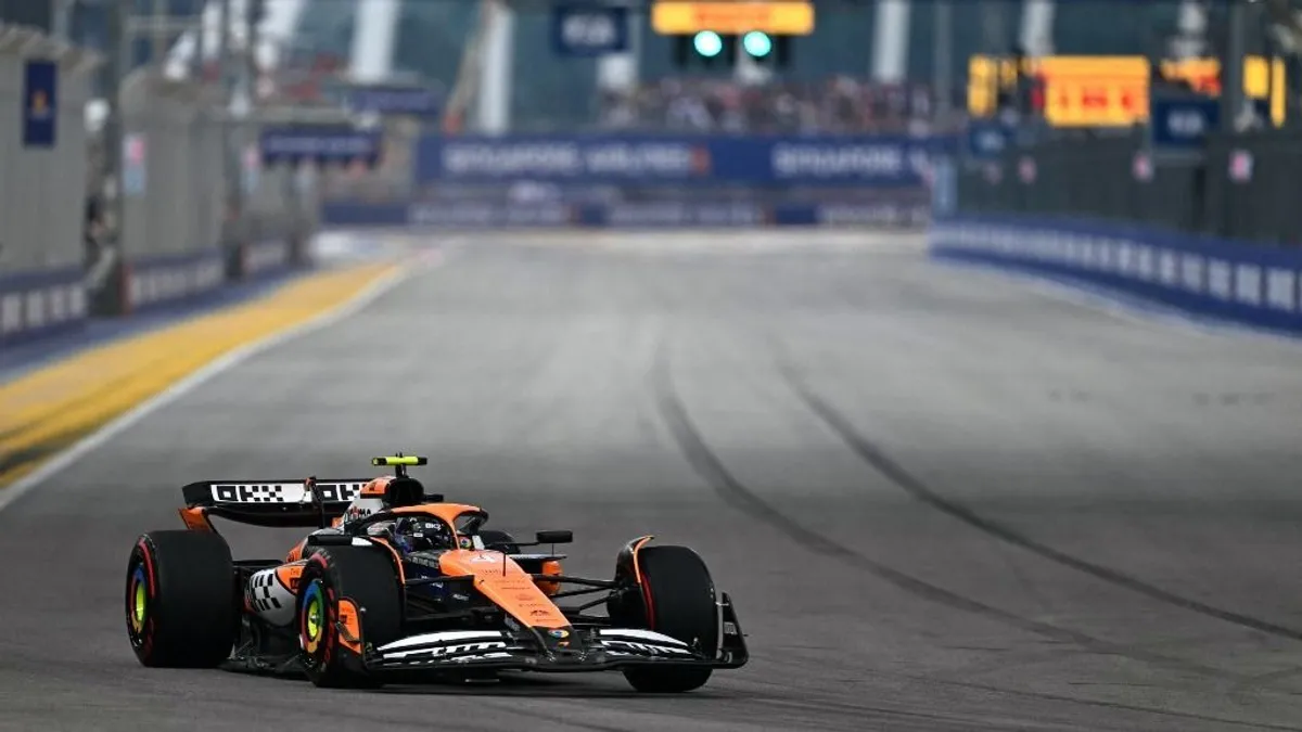 Komoly bajba került a McLaren az F1-es Szingapúri Nagydíjon