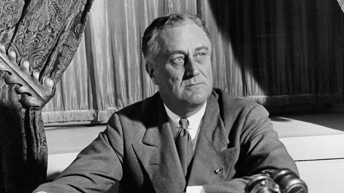 Roosevelt elnökké választása új irányt szabott Amerikának és a világtörténelemnek