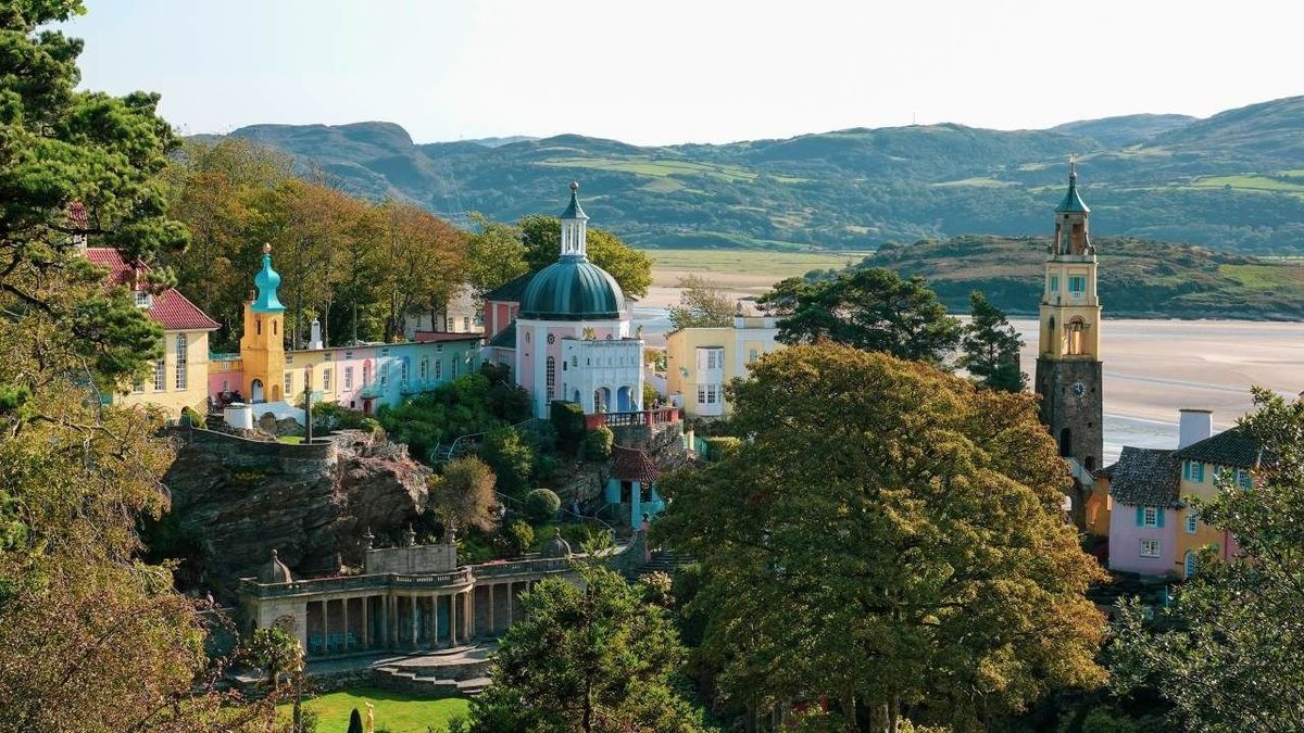 Portmeirion, Gwynedd, PortmeirionGwynedd, brit falu, Amalfi-part, Észak-Wales