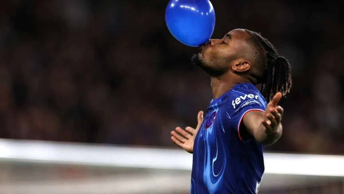 Szoboszlai korábbi csapattársa mesterhármast lőtt, a Chelsea kivégzéssel jutott tovább