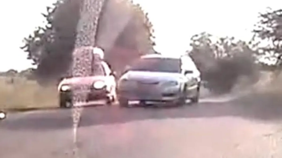 Bukkanón előzött az ámokfutó Muhinál, szemből meg jött a kamerás - videó