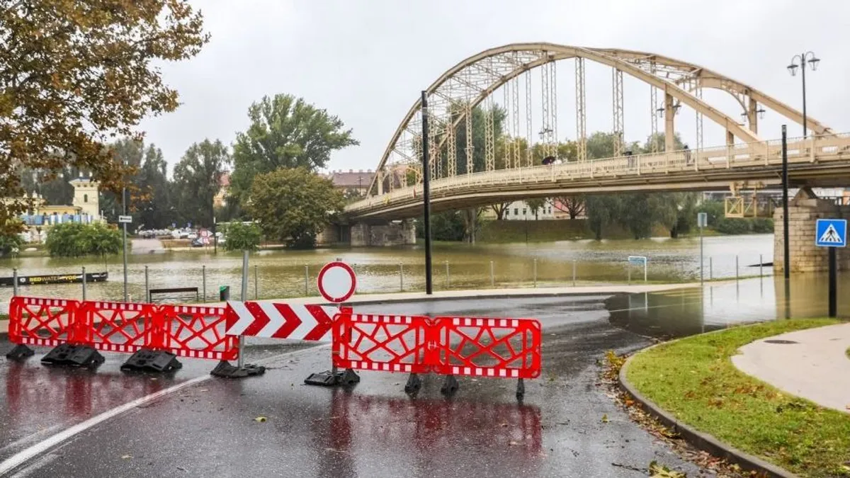 Ezeket az útakat zárták le az árvíz miatt