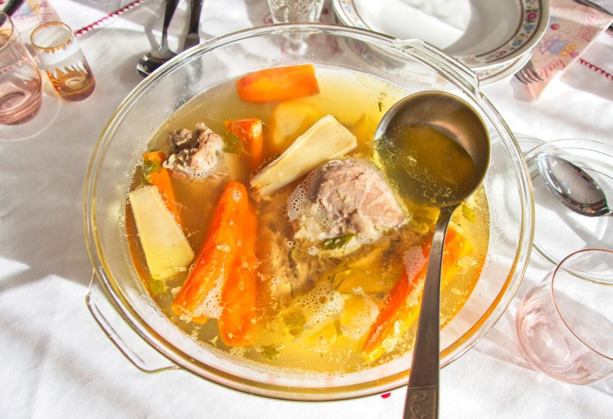 Homemade,Traditional,Hungarian,Turkey,Meat,Broth,Soup,With,Turkey,Neck,