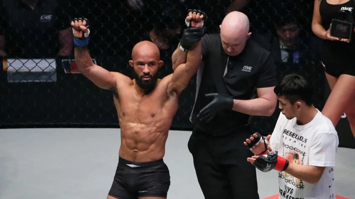 Visszavonult a "Hatalmas Egér", az MMA történetének egyik legnagyobb bajnoka