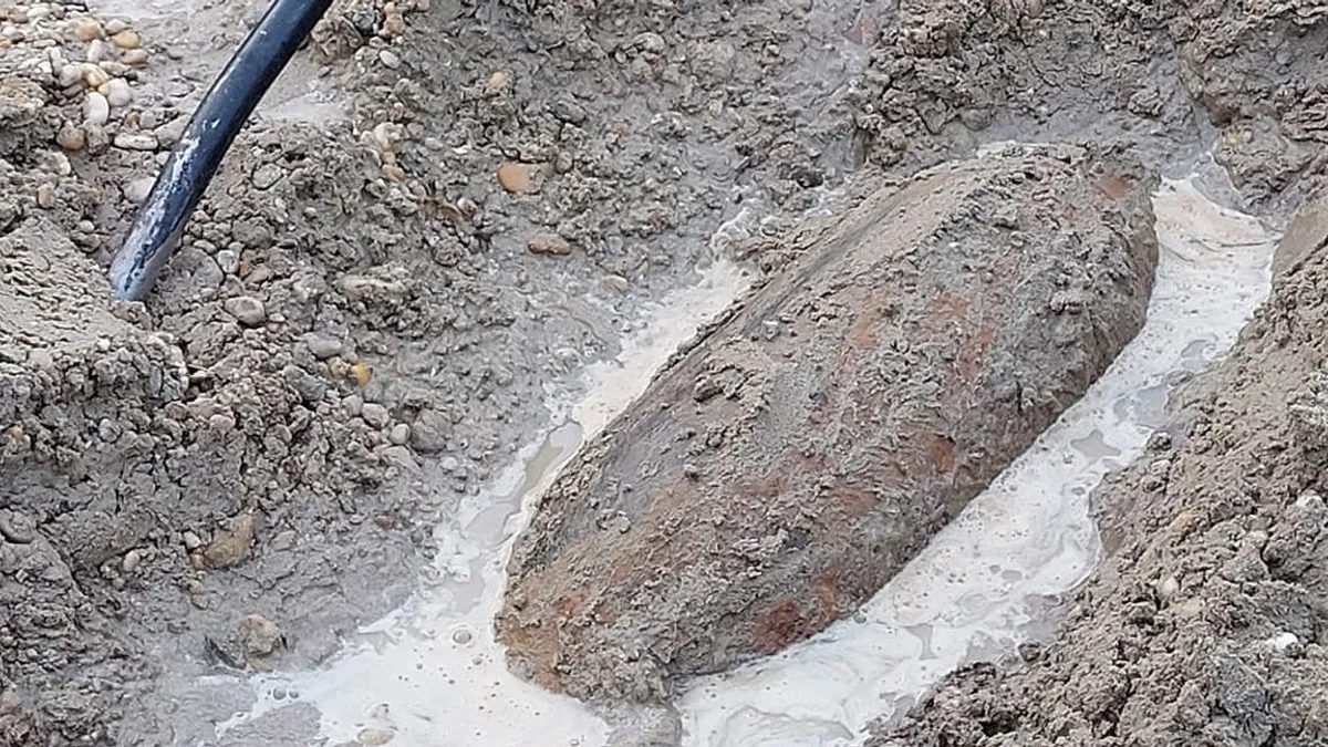 100 kilós romboló bombát hatástalanítottak Esztergomban