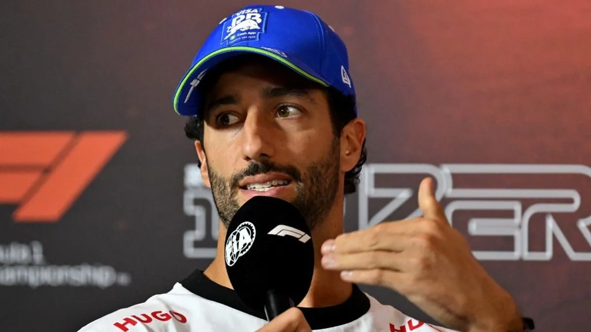Átverte a főnökeit a kirúgott F1-es sztárpilóta