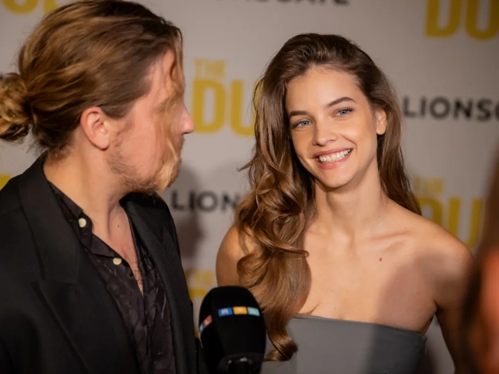 The Duel című, többszörös díjnyertes film, TheDuel, díszbemutató, BOTANIQ Turai Kastély, Tura, 2024.09.14., Dylan Sprouse és felesége Palvin Barbara, DylanSprouse, PalvinBarbara