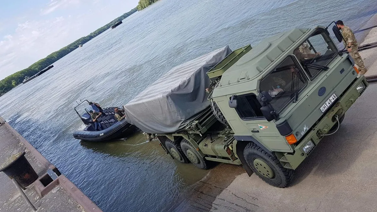 Szalay-Bobrovniczky Kristóf: A Magyar Honvédség felkészült az árvíz elleni védekezésre