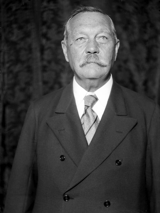 Sir Arthur Conan Doyle
