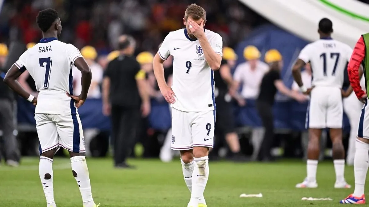 Kizárná az UEFA az angol válogatottat minden sorozatából