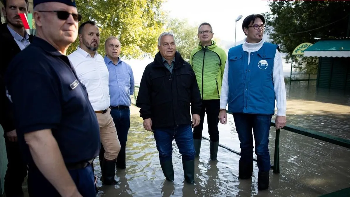 Orbán Viktor: Nagymaroson a mobilgát jól vizsgázik - képek
