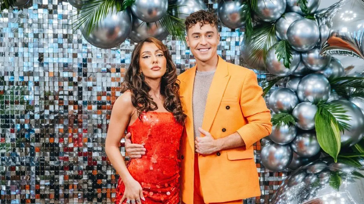 Falatnyi melltartóban készül fel a Dancing with the Starsra Mihályfi Luca - kép