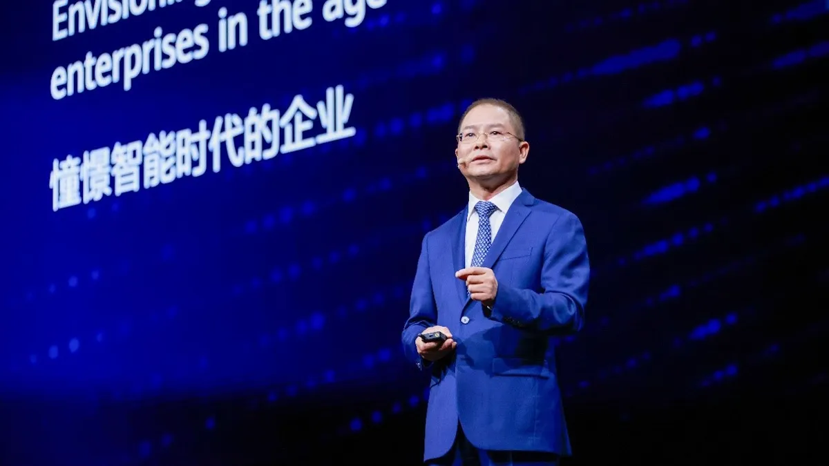 Bemutatta az iparra fókuszáló MI-stratégiáját a Huawei