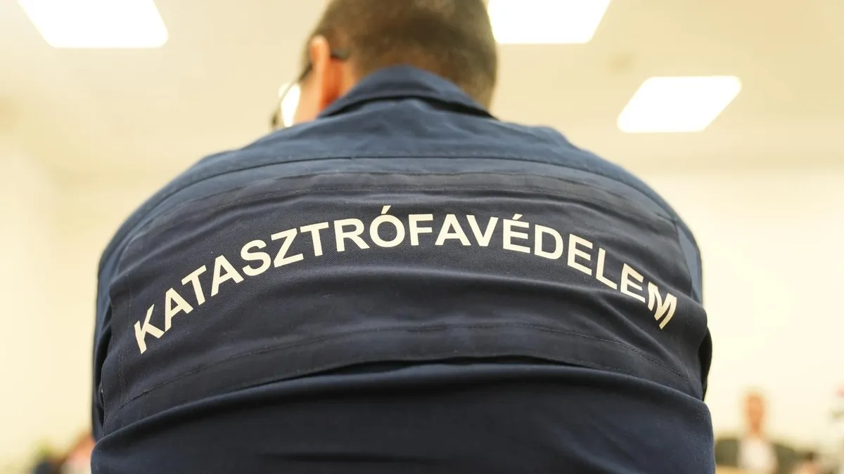 Vitályos Eszter: Szigetmonostornál a gödi révfalat ezer tonna kővel erősítik meg a szakemberek
