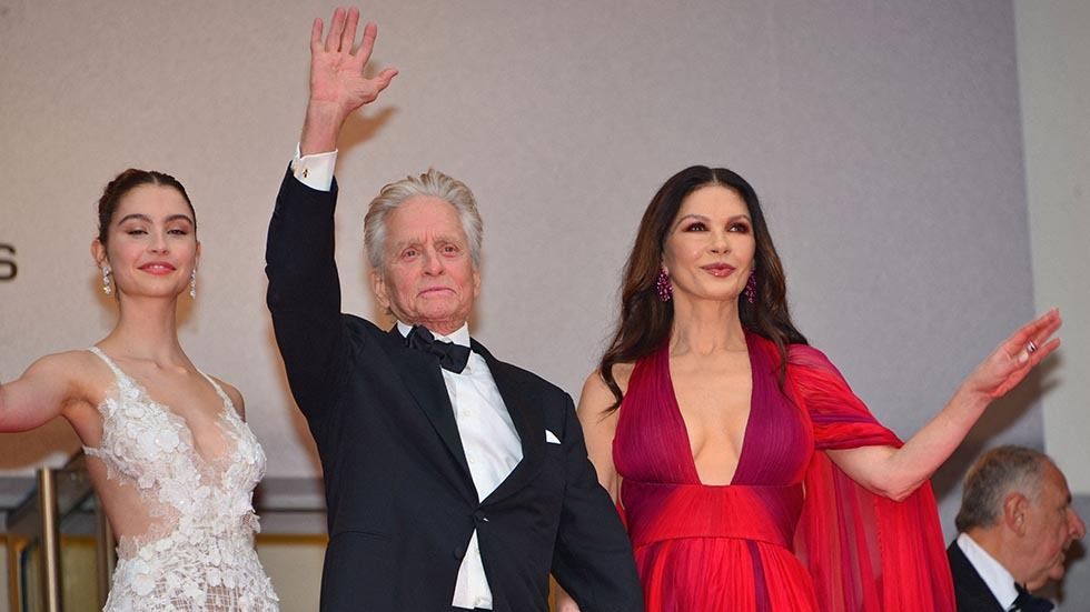 Catherine Zeta-Jones, CatherineZeta-Jonescsalád, 