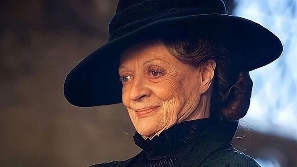 Meghalt Maggie Smith