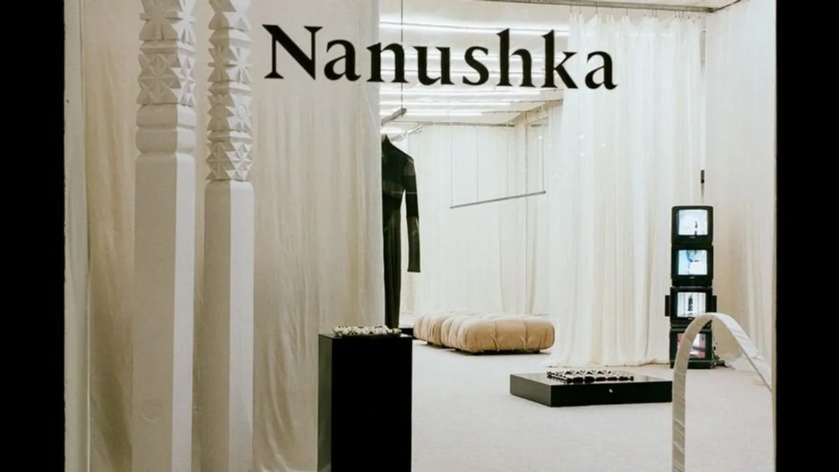 Nagy bejelentést tett a Zara és a Nanushka