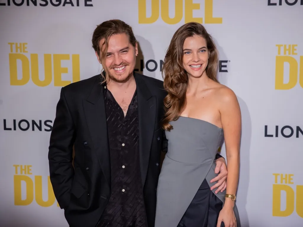 The Duel című, többszörös díjnyertes film, TheDuel, díszbemutató, BOTANIQ Turai Kastély, Tura, 2024.09.14., Dylan Sprouse és felesége Palvin Barbara, DylanSprouse, PalvinBarbara