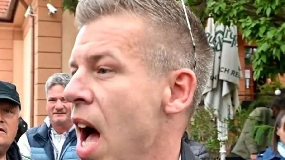 Magyar Péter imádja a luxust és a VIP ellátást