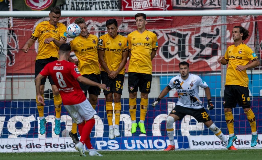 Hallescher FC, Dynamo Dresden, Niklas Kreuzer, Bayern