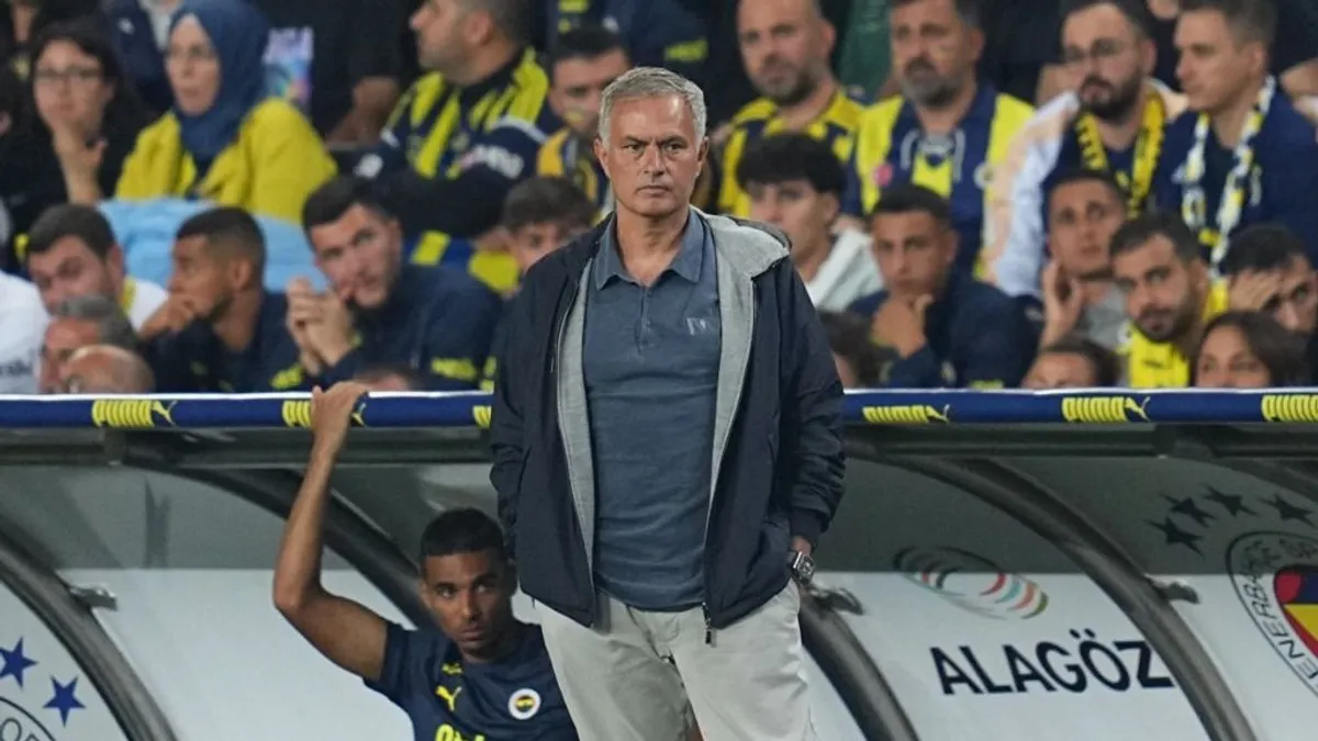 "Sírós" - José Mourinhóval gúnyolódtak, a portugál edző azonnal botrányt okozott  - videó