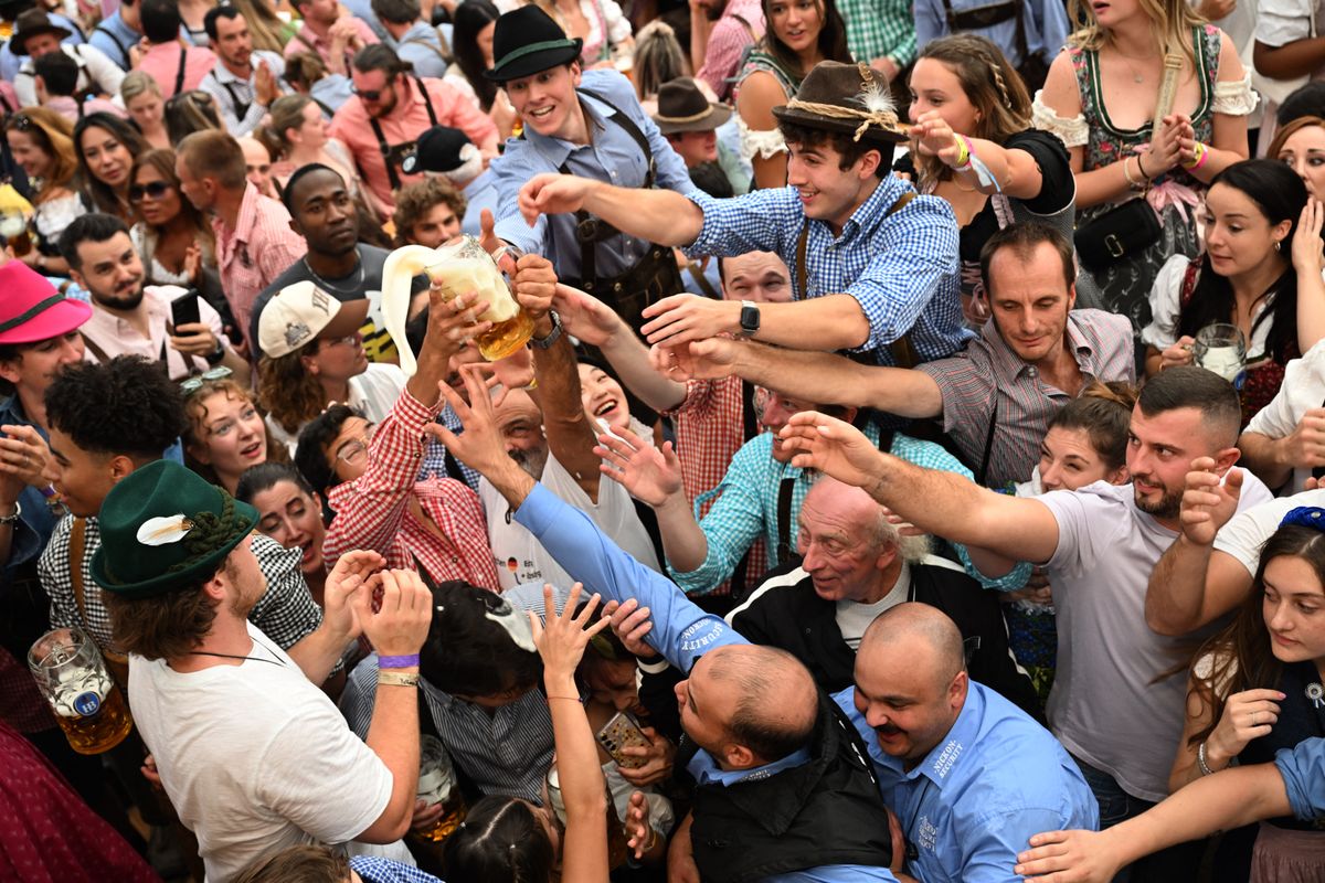 Több millió liter sört isznak meg az Oktoberfest ideje alatt